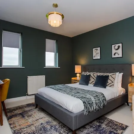 The Sparkford Gardens - Lovely 2Bdr With Balcony London Exterior photo
